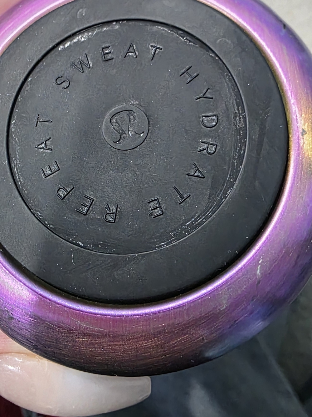 lululemon athletica Iridescent Purple/Blue Water Bottle Base